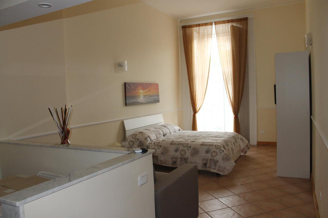 B&B La Torretta Chiaia Naples Extérieur photo